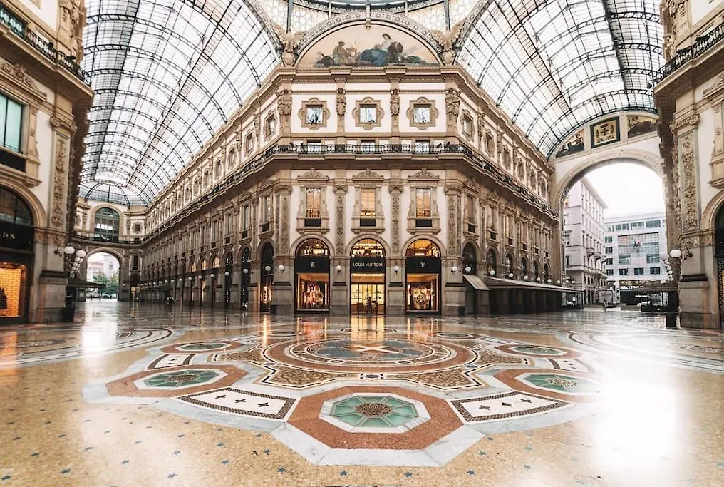A Few Steps From The Duomo I Design Suite I Free Wifi Milan 0*,  Italy